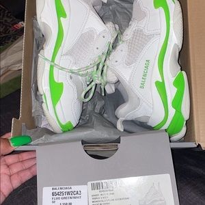 Green and white kids Balenciaga sneakers size 13 1/2